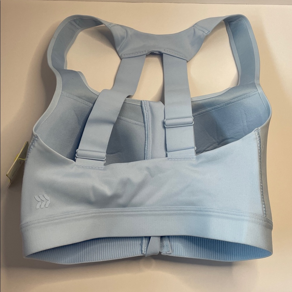 NWT ALL IN MOTION Light Blue Front-Zip Racerback Sports Bra. Size 34D - Picture 2 of 6
